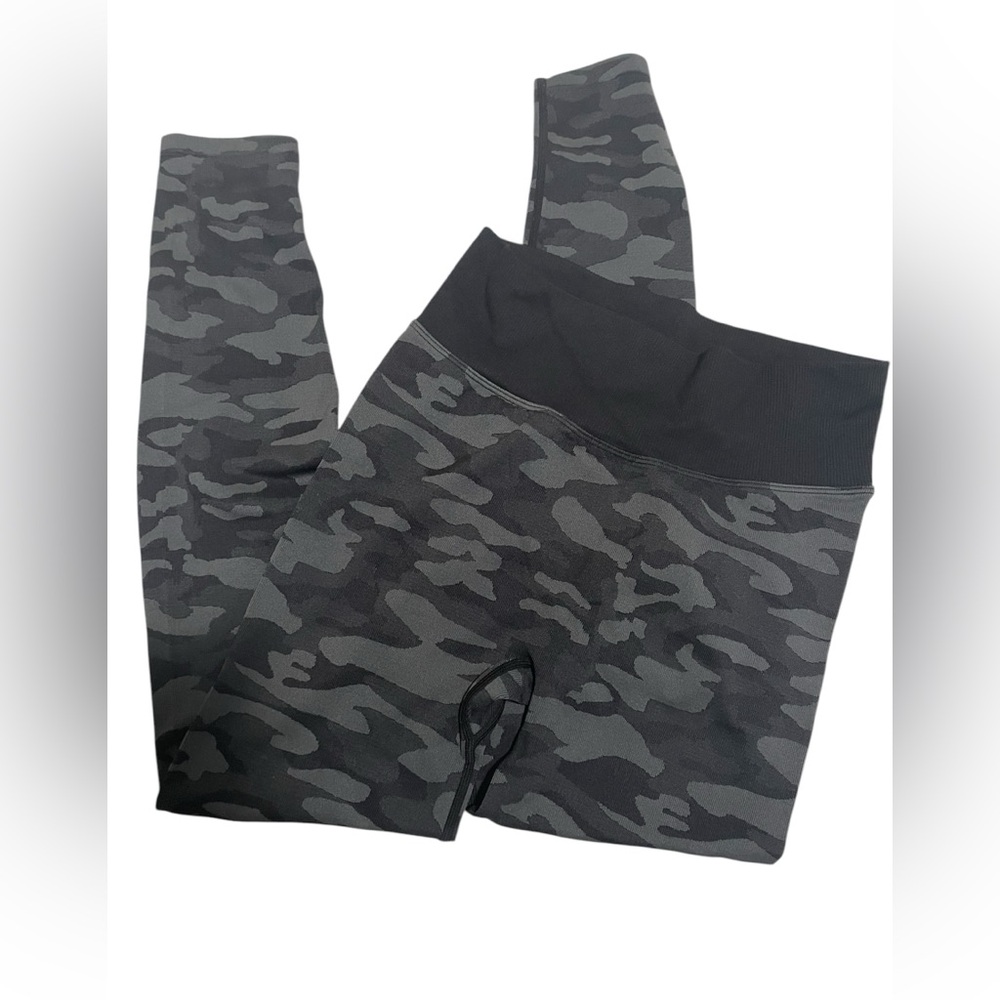 Pink camouflage black gray scrunch butt